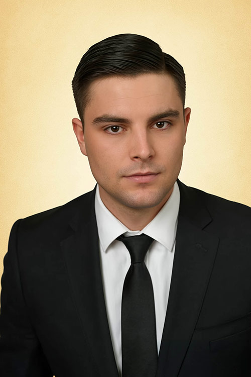 Nico Koal von HEIMAT Brandenburg kritisiert Zollkontrollen gegen Tank-Touristen